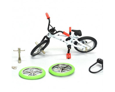 RC Scale Accessories - Mini Bicycle & Skateboard & U Lock & Tools Set White
